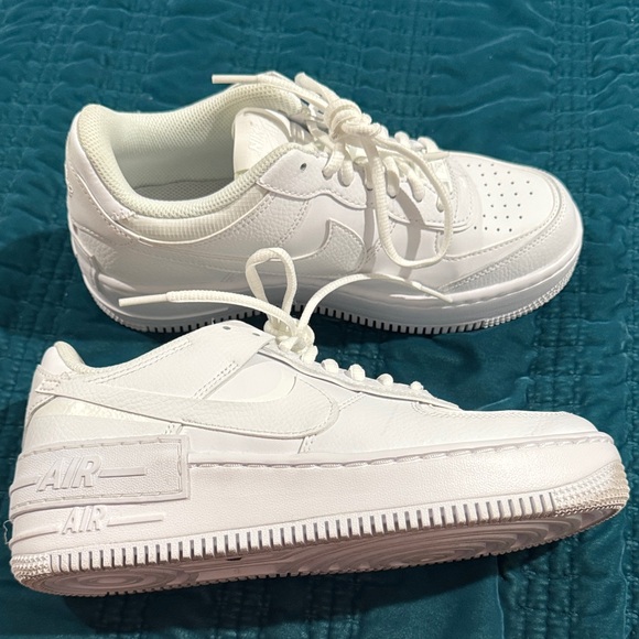 Nike Air Force 1 ’07 White Size 8 Clean Classic Low Top - Picture 4 of 5